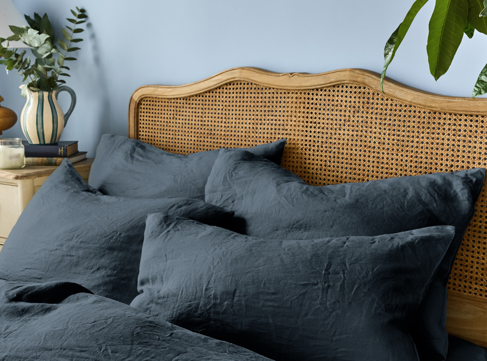 navy blue bedding 