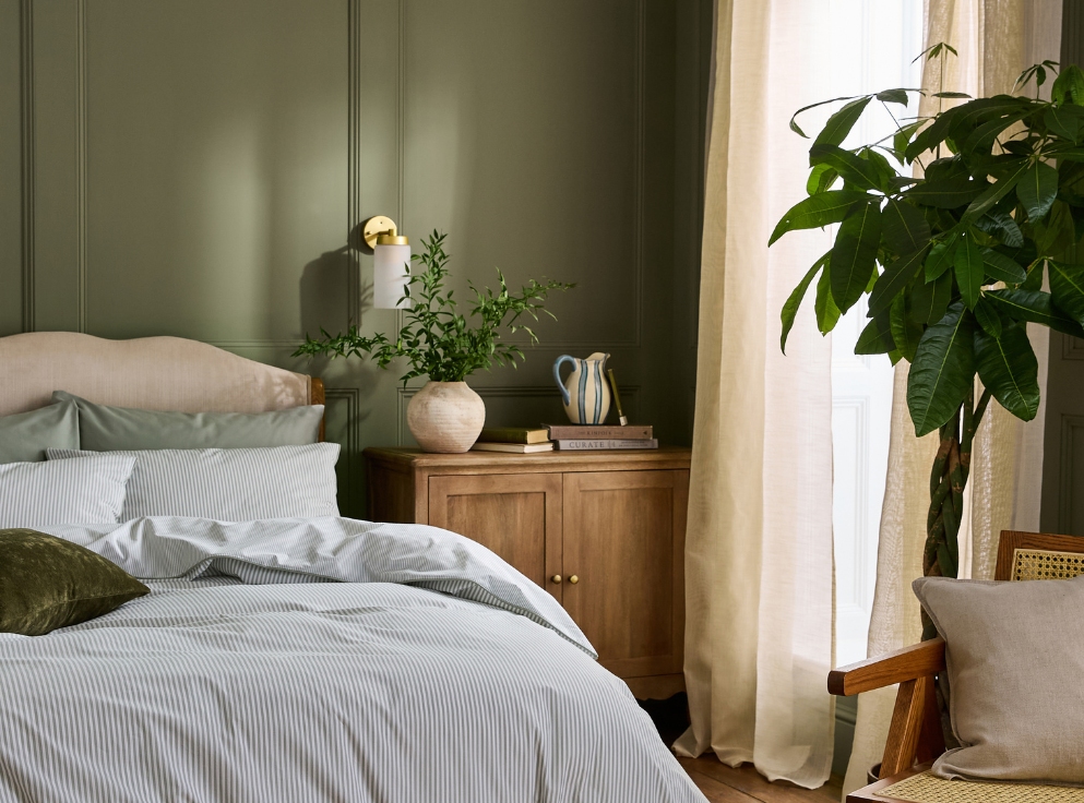 green bedroom ideas